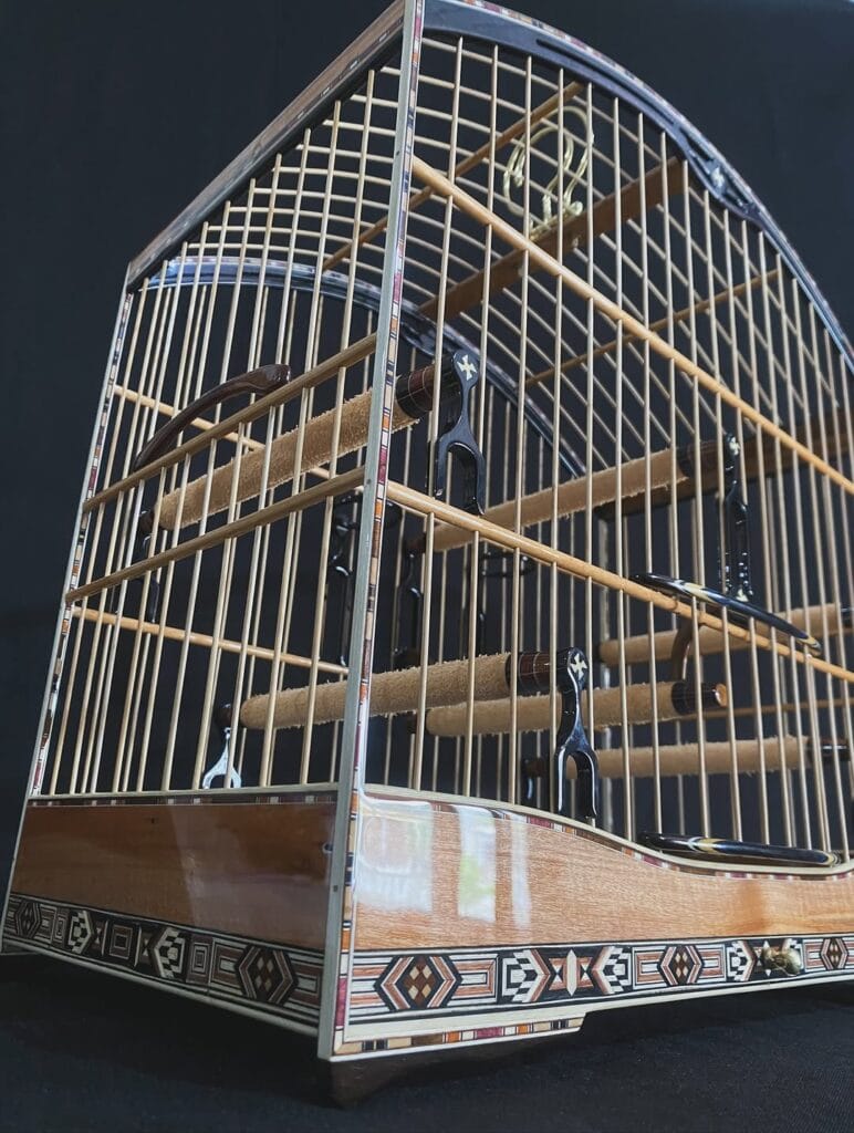 Gaiola para Trinca-Ferro Arqueada Ônix com Mosaico Colorido – foto 2