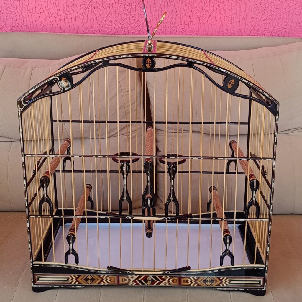 Gaiola Arqueada Imperial Super Luxo para Trinca-Ferro